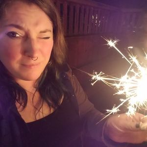 Meet your Posher, Liz